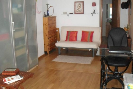 Sale - Piso -
Barcelona