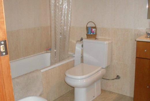 Sale - Piso -
Barcelona