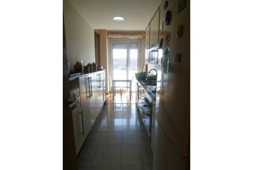 Sale - Piso -
Barcelona