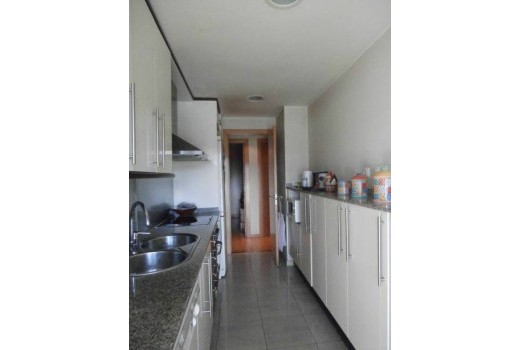 Sale - Piso -
Barcelona