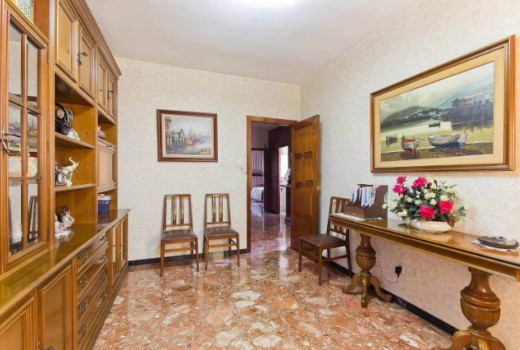 Sale - Piso -
Eixample