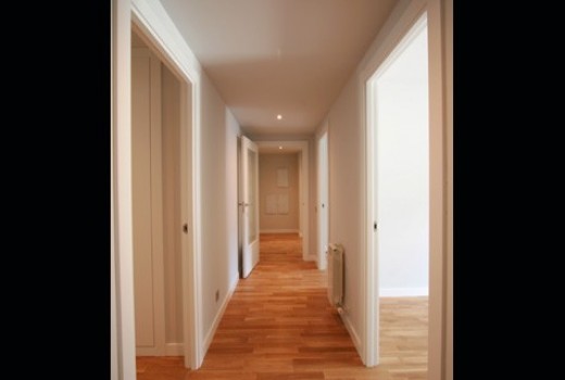 Sale - Piso -
Barcelona