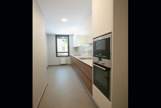 Sale - Piso -
Barcelona