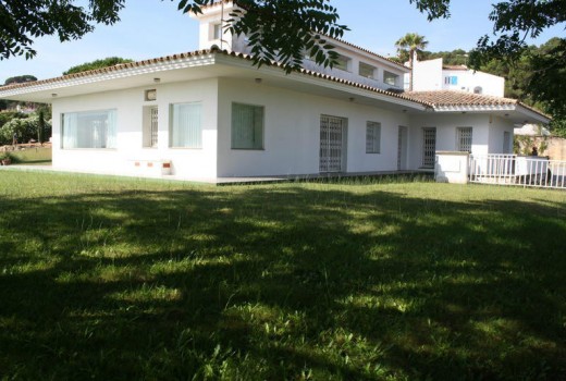 Sale - Chalet -
Patja de Aro - Sant Feliu de Guixols - Sant Antoni de Calonge - Costa