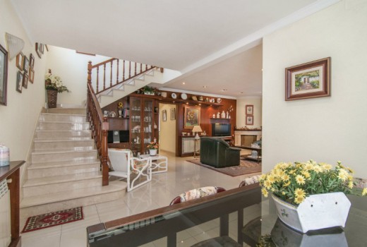 Venta - Chalet -
Castelldefels