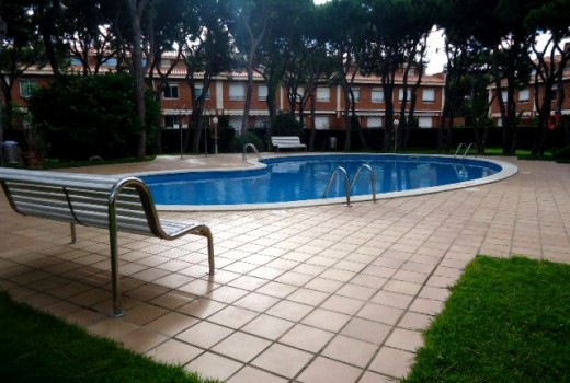 Sale - Adosado -
Gava