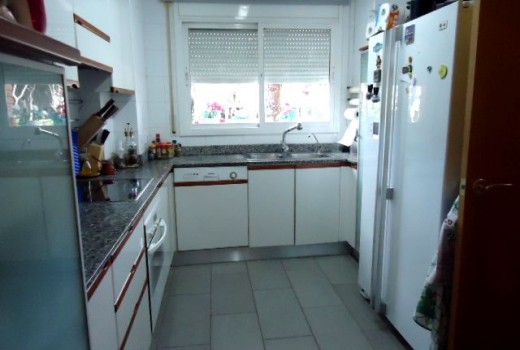 Sale - Adosado -
Gava