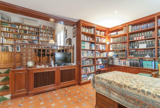 Sale - Chalet -
Castelldefels