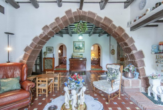 Sale - Chalet -
Castelldefels