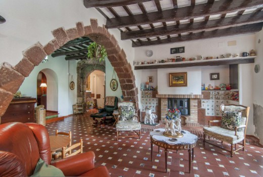 Venta - Chalet -
Barcelona