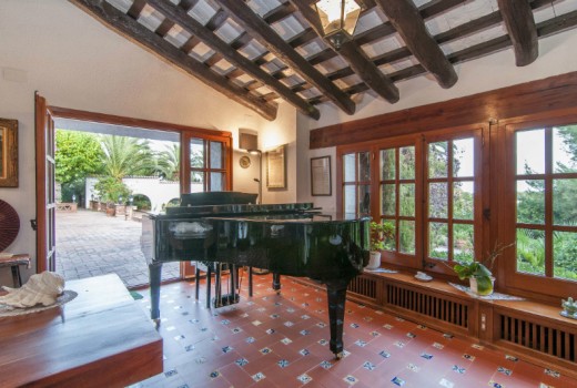 Venta - Chalet -
Barcelona