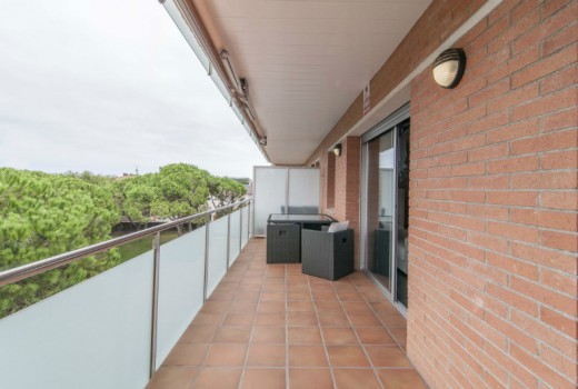 Sale - Piso -
Barcelona