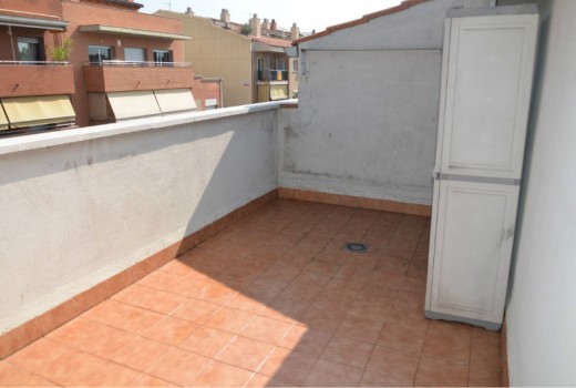 Sale - Piso -
Barcelona