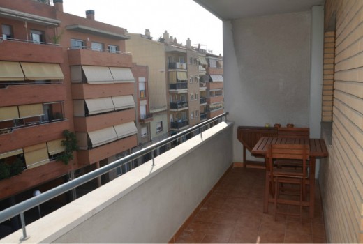 Sale - Piso -
Barcelona