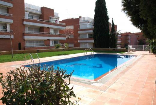 Sale - Piso -
Calafell