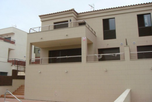 Sale - Chalet -
Calafell