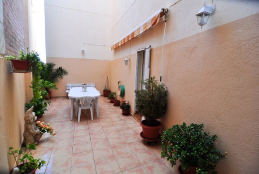 Sale - Adosado -
Roda de Bara