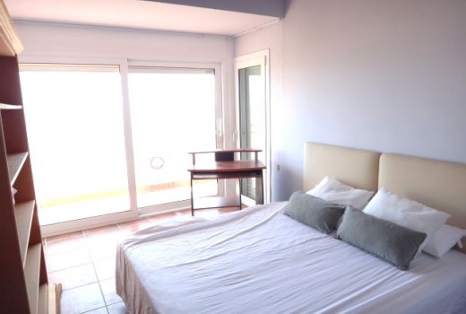 Venta - Chalet -
Castelldefels