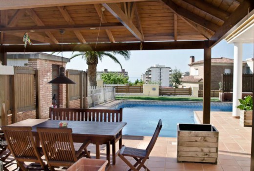 Sale - Chalet -
Calafell