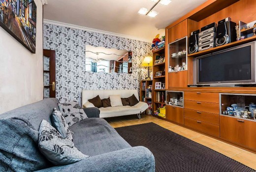 Sale - Piso -
Barcelona