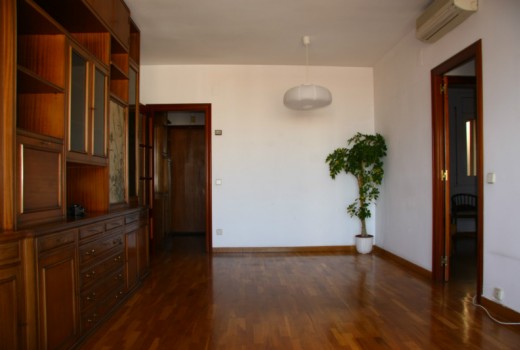 Sale - Piso -
Barcelona