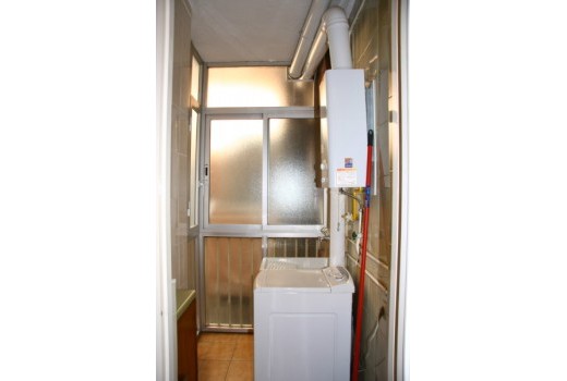 Sale - Piso -
Barcelona