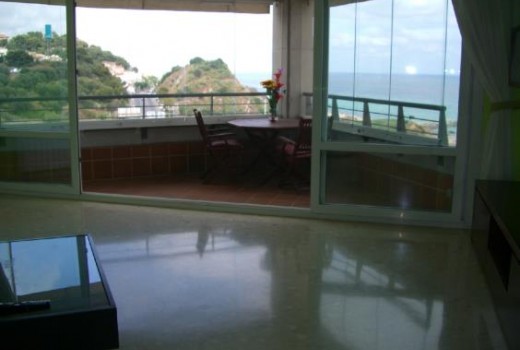 Sale - Piso -
Barcelona