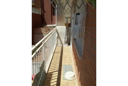 Sale - Piso -
Barcelona