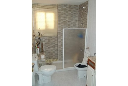 Sale - Piso -
Barcelona