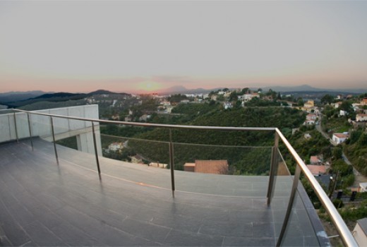 Sale - Chalet -
Barcelona