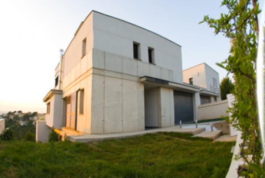 Sale - Chalet -
Barcelona