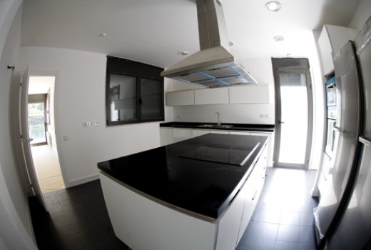 Sale - Chalet -
Barcelona