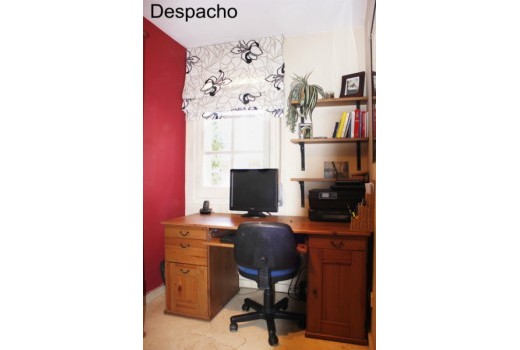 Sale - Adosado -
Barcelona