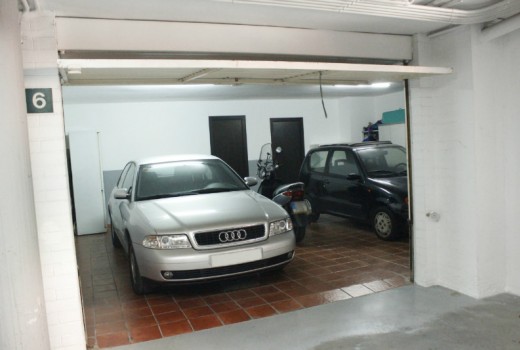 Sale - Adosado -
Barcelona