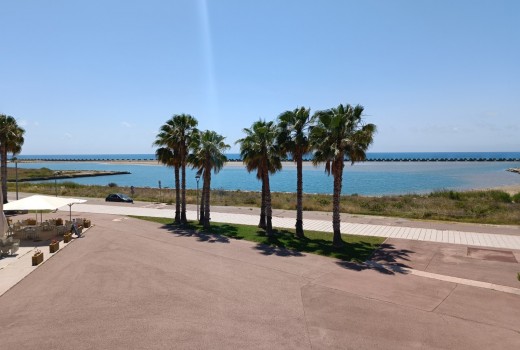 Sale - Piso -
Cubellas