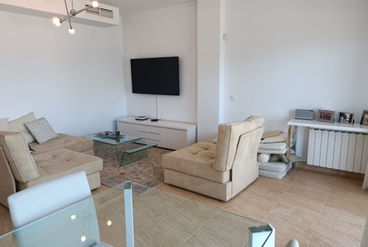 Sale - Piso -
Cubellas