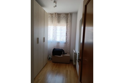 Sale - Piso -
Cubellas