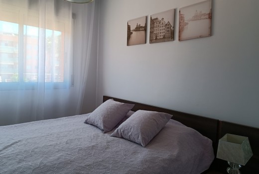 Sale - Piso -
Cubellas