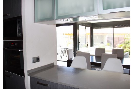 Sale - Adosado -
Barcelona