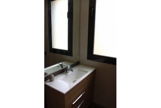 Sale - Adosado -
Barcelona