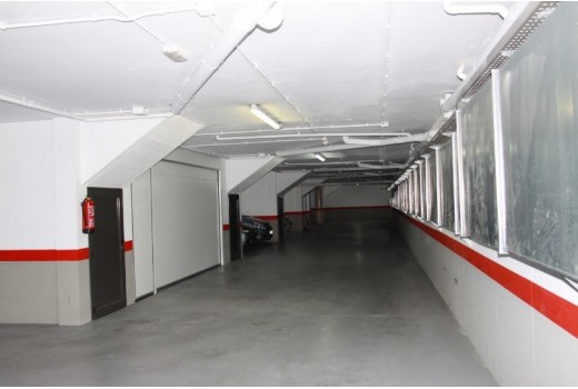 Sale - Adosado -
Barcelona