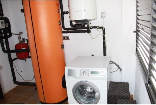 Sale - Adosado -
Barcelona