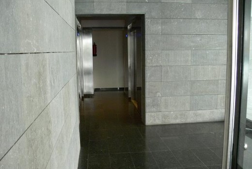 Sale - Piso -
Barcelona