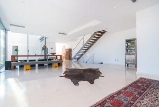 Sale - Chalet -
Castelldefels