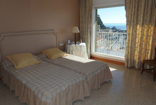 Sale - Piso -
Lloret de mar - Blanes - Tossa de mar - 1