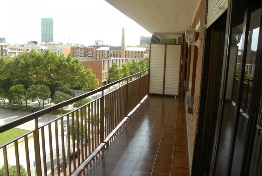 Venda - Piso -
Barcelona