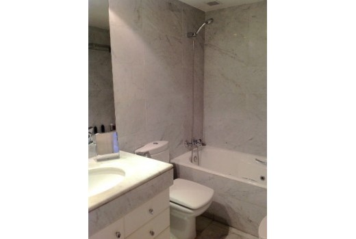 Sale - Piso -
Eixample