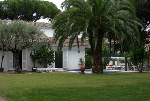 Sale - Chalet -
Castelldefels