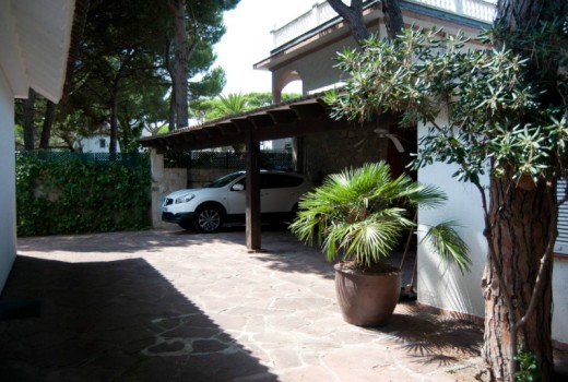 Sale - Chalet -
Castelldefels