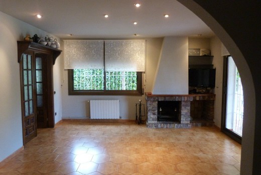 Sale - Chalet -
Sitges